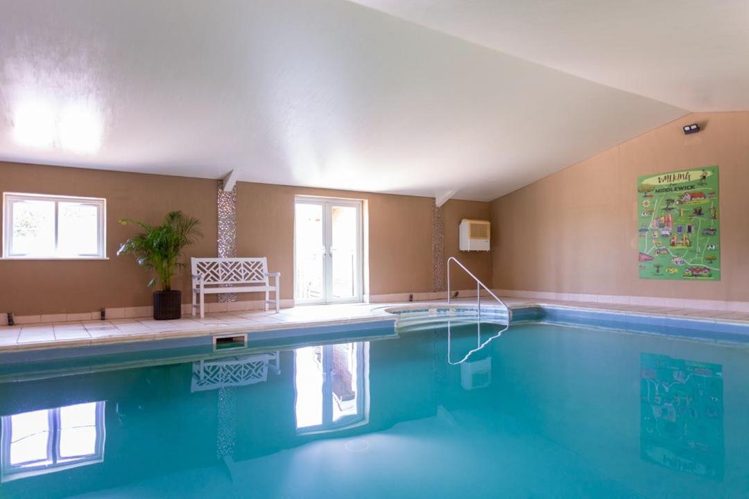 Middlewick Holiday Cottages غلاستونبري المظهر الخارجي الصورة