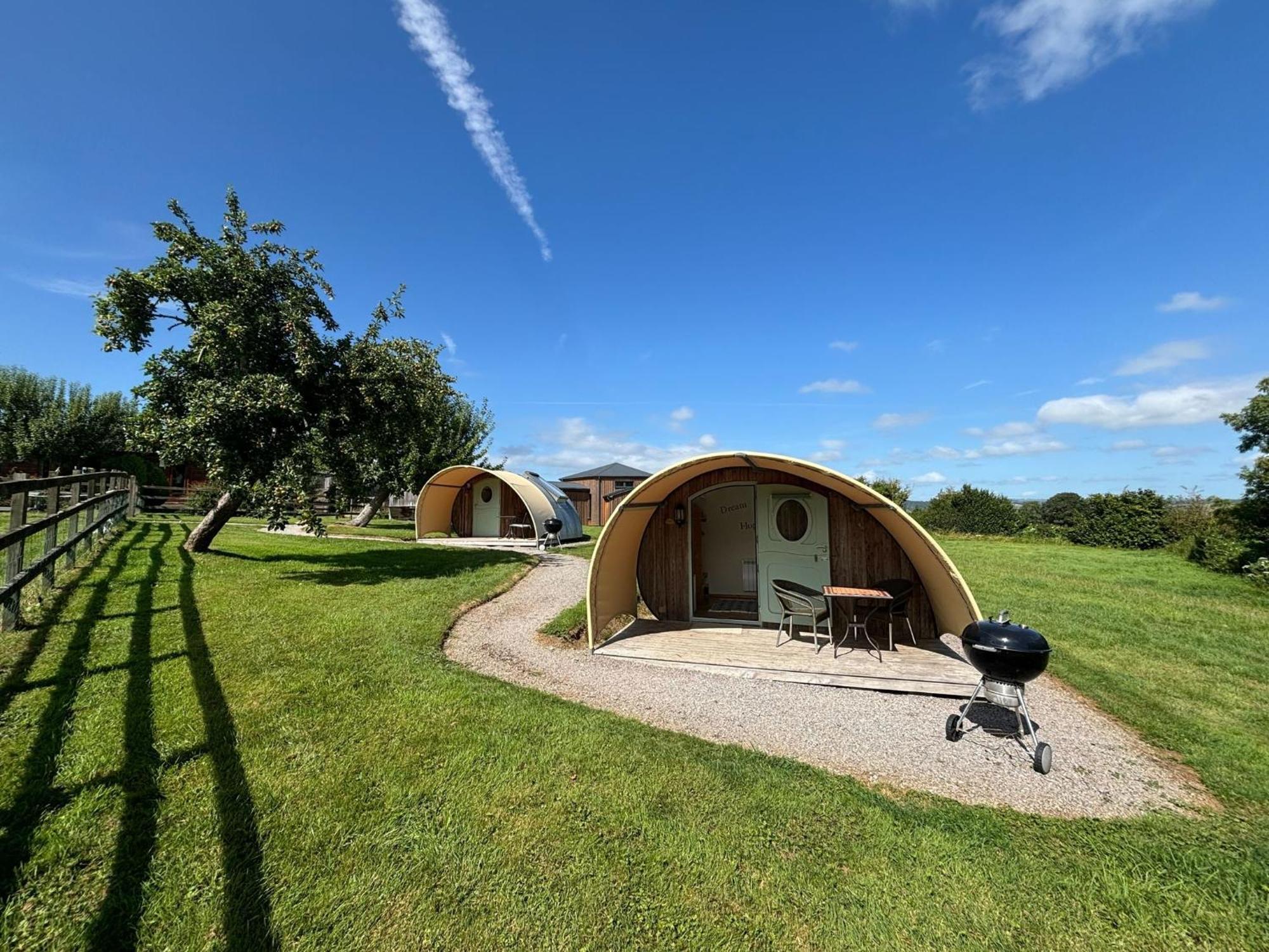Middlewick Holiday Cottages غلاستونبري المظهر الخارجي الصورة